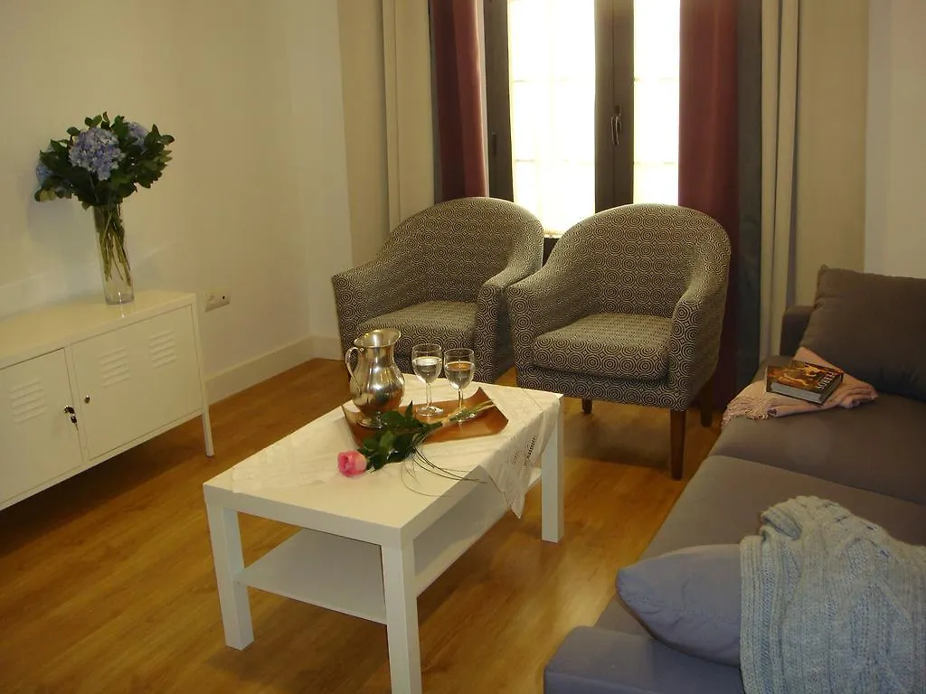 Life Apartments Alberto Lista Seville