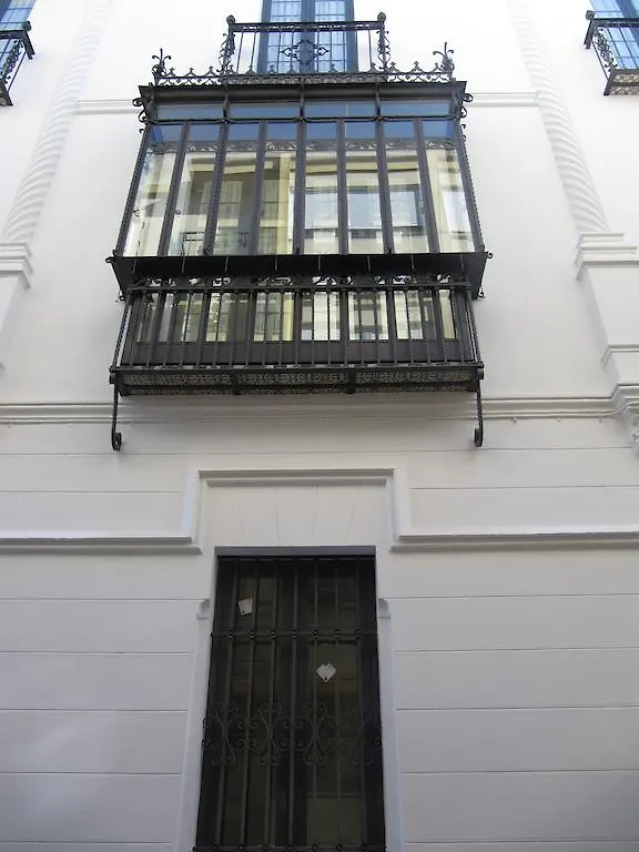 Life Apartments Alberto Lista Seville