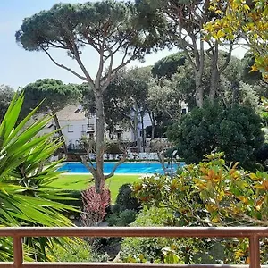 https://apartamento-de-standing-calella-de-palafrugell.catalonia-hotels.com