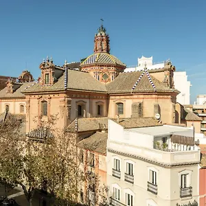 Apartment San Pablo Premium Suites, Seville
